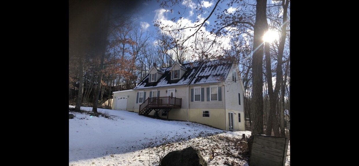 Primary Photo - 98 Surrey Ln
