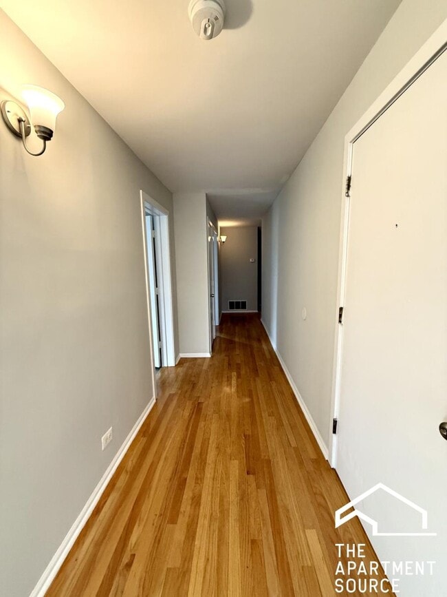 Foto del edificio - 6141 S Woodlawn Ave
