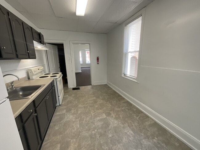 Foto del edificio - 330 Smyser St