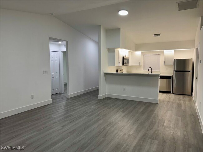 Foto del edificio - 6016 Lacota Ave