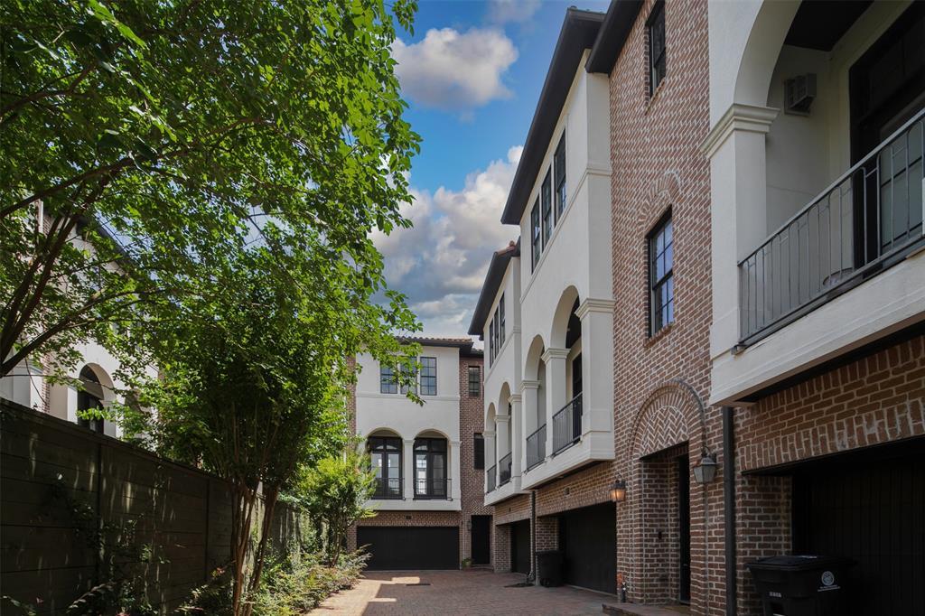 Foto principal - 3921 Gramercy St