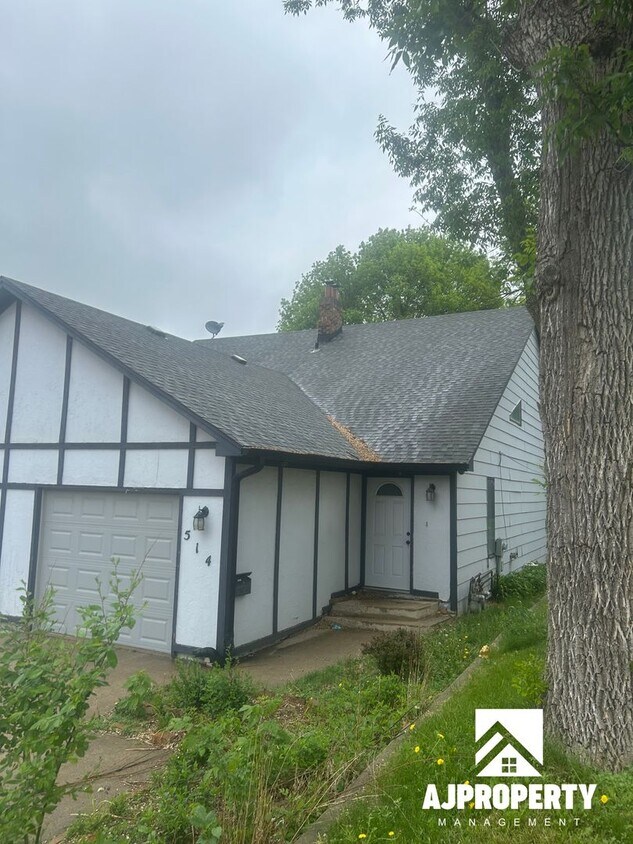 Primary Photo - 514 N Cliff Ave