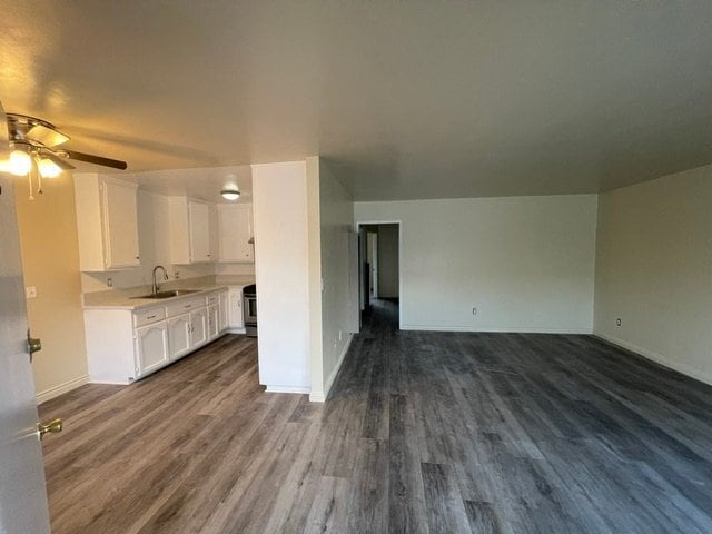 Foto del edificio - 10381 Pradera Ave