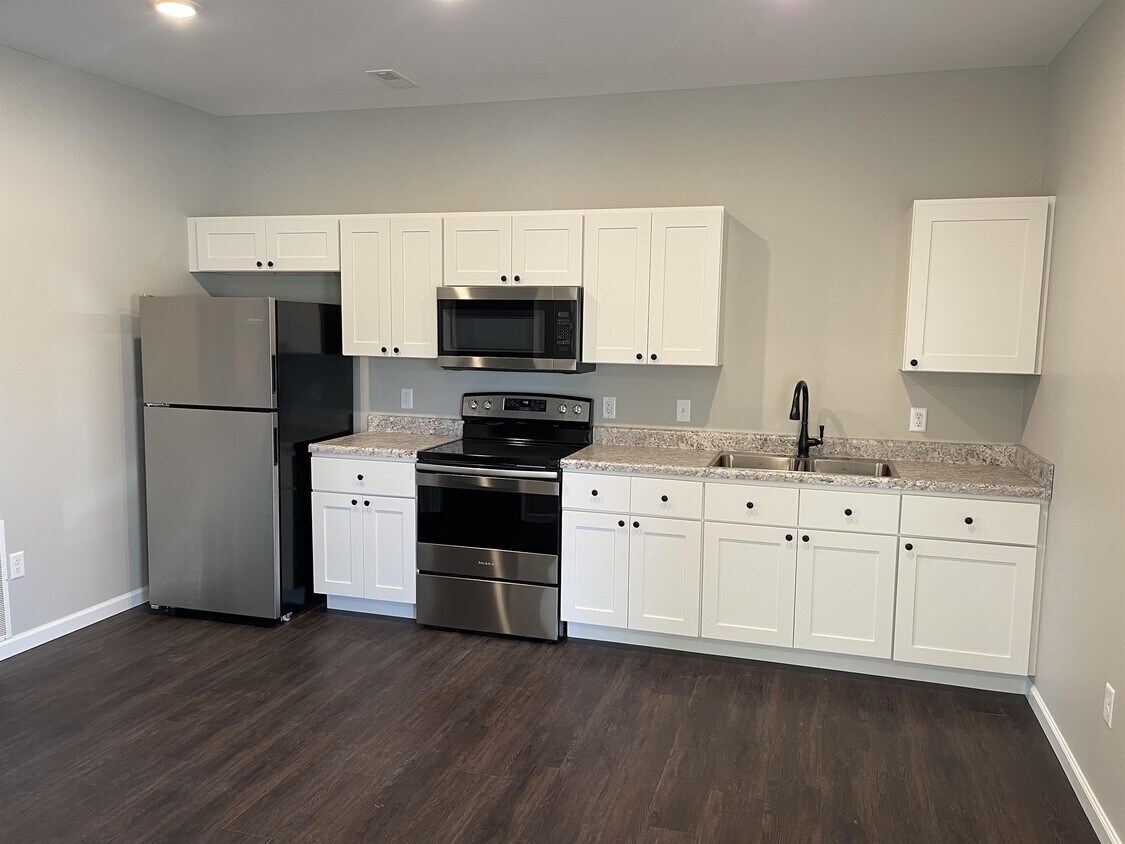 401 Lutes St Unit A7, Marble Hill, MO 63764 - Room for Rent in Marble Hill,  MO | Apartments.com