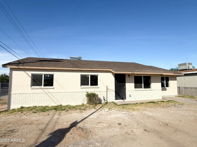 Foto del edificio - 1848 W Carson Rd