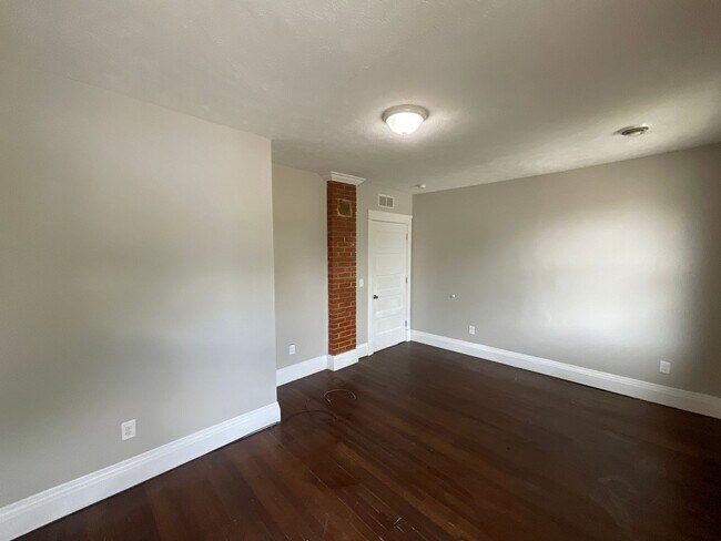 Foto del edificio - 2082 West 95th Street