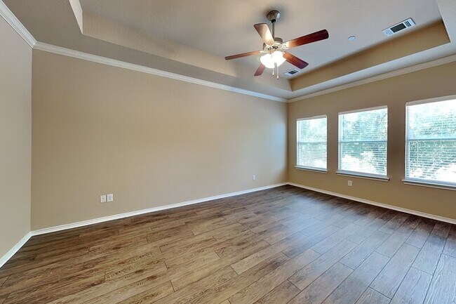 Building Photo - 2988 Sicily Way