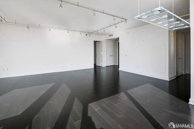 Building Photo - 188 Minna St