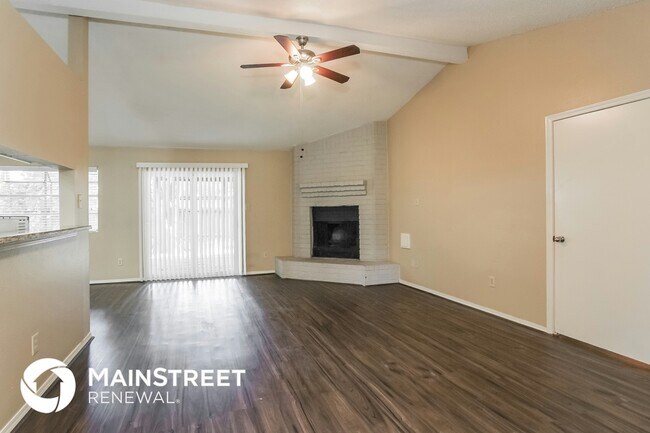 Foto del edificio - 3719 Lemon Tree Ln