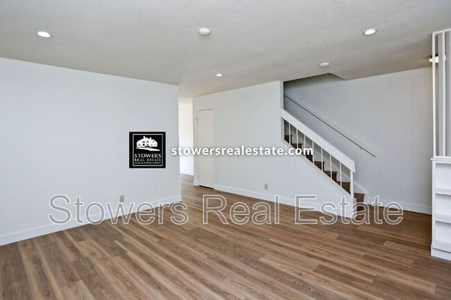 Building Photo - 6221 Joaquin Murieta Ave