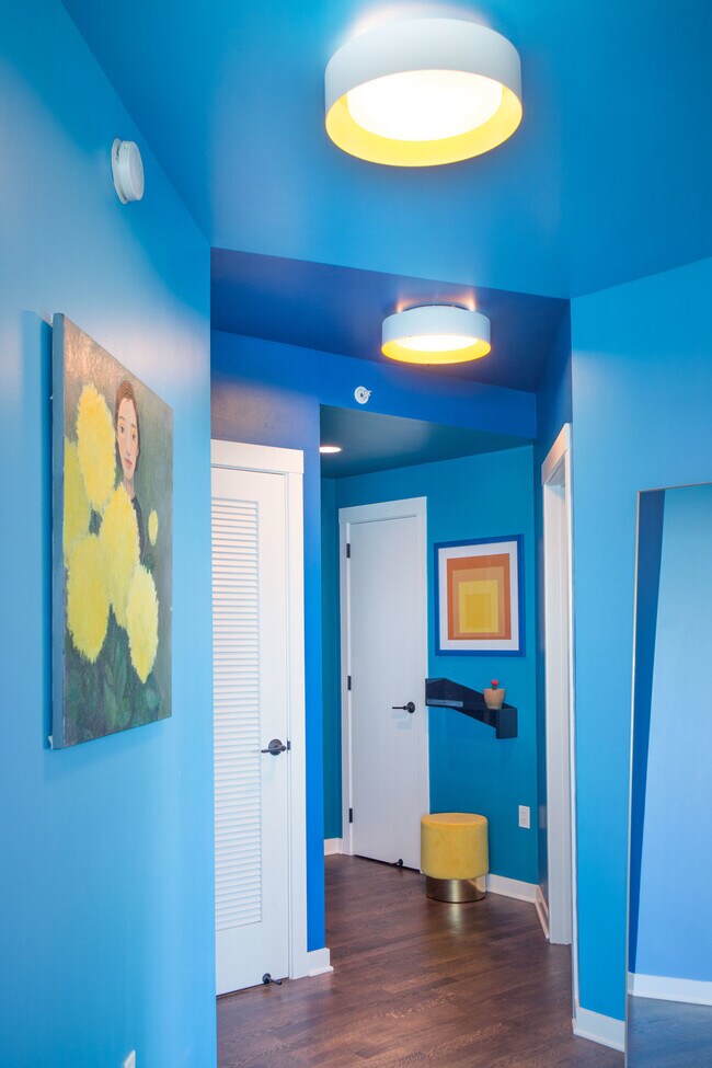 Entryway, closet, laundry - 1160 Mission St