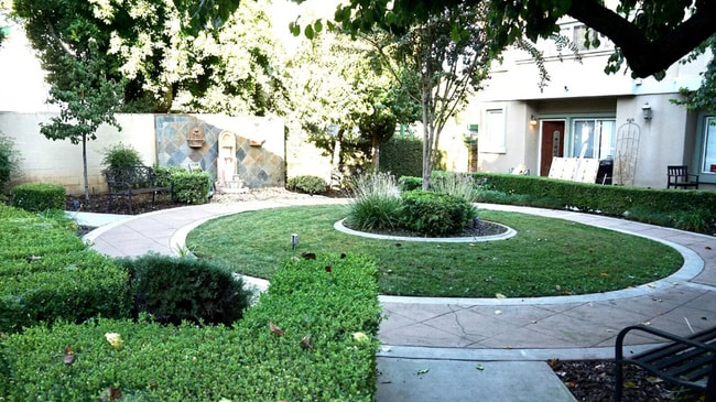 Building Photo - 268 Mar Vista Ave