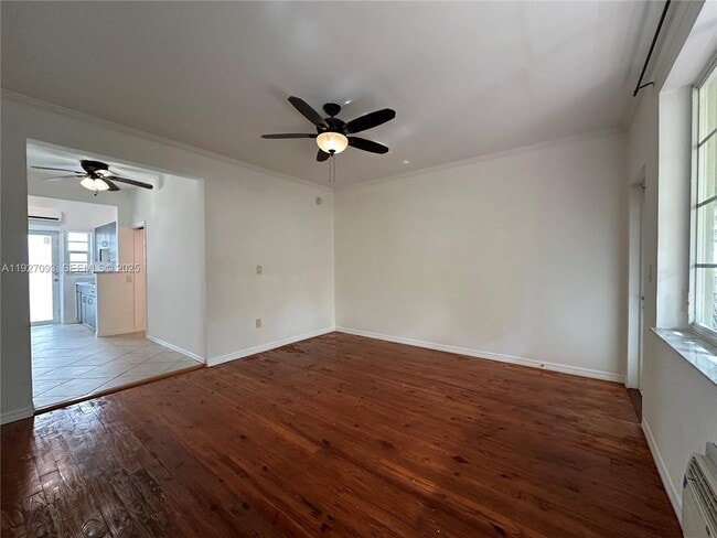 Building Photo - 1540 Euclid Ave