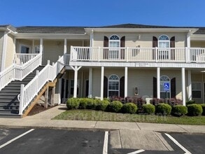Building Photo - 113 Ashley Park Dr