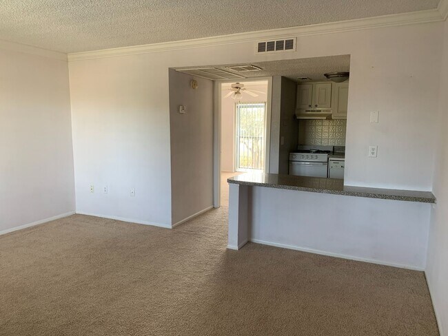 Foto del edificio - Beautiful 1 bed/ 1 bath Condo FOR RENT at ...