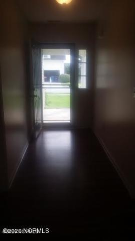Building Photo - 312 Providence Dr