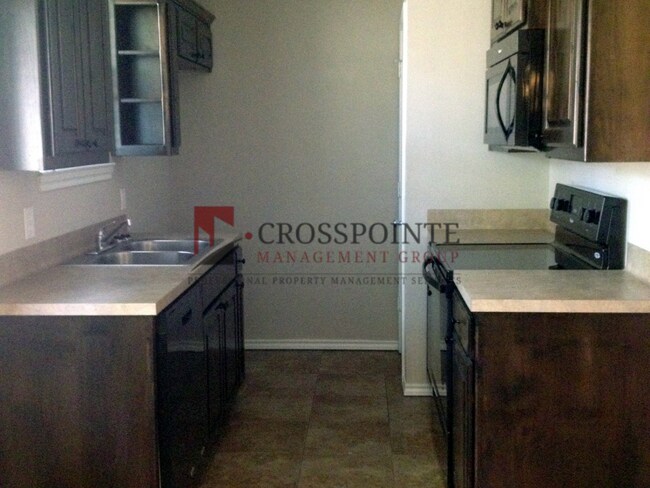 Foto del edificio - AVAILABLE: 2 Bedroom, 2 Bathroom Duplex in Lindale!