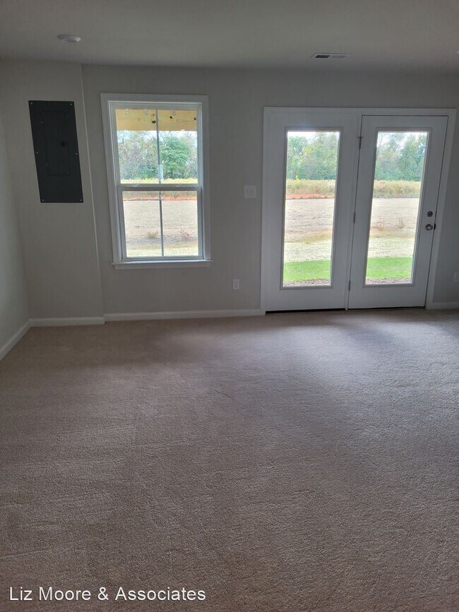 Building Photo - 3 br, 2.5 bath House - 220 Bulkhead Place