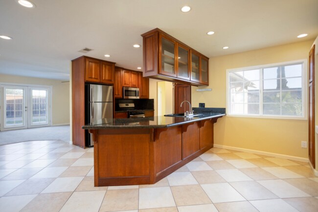 Foto del edificio - 9503 Medina Dr