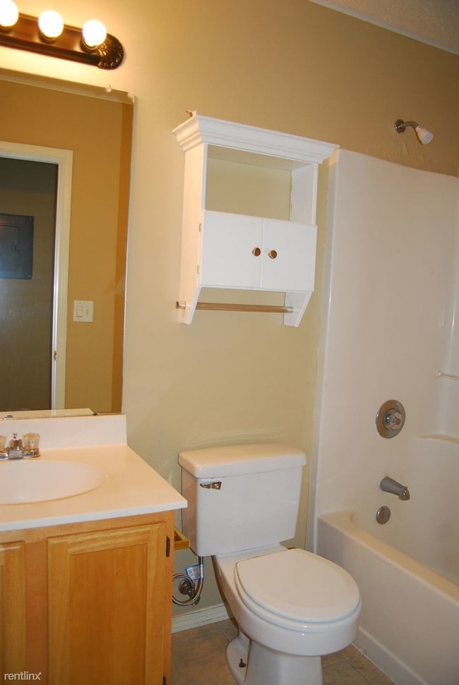 Building Photo - 3 br, 2 bath House - 10591 E Bay Tree Dr