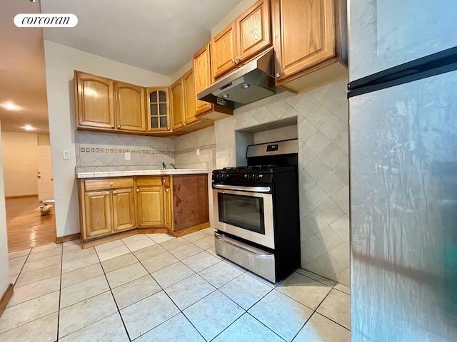 Foto del edificio - 545 Throop Ave