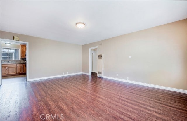 Building Photo - 640 E Carson St