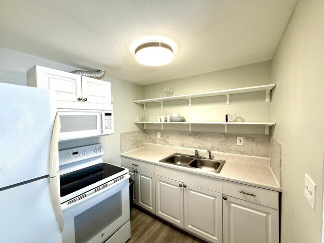 Foto del edificio - 820 NE 17th Ave