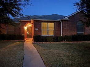 Building Photo - 514 Hugh Walker Dr