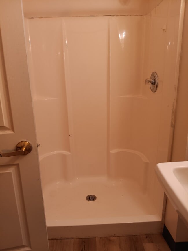 Building Photo - Irvine Renaissance