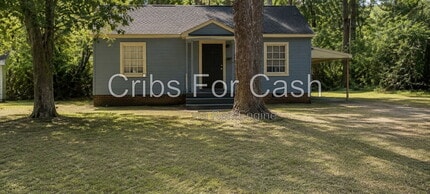 Building Photo - 3251 Meadow Ln