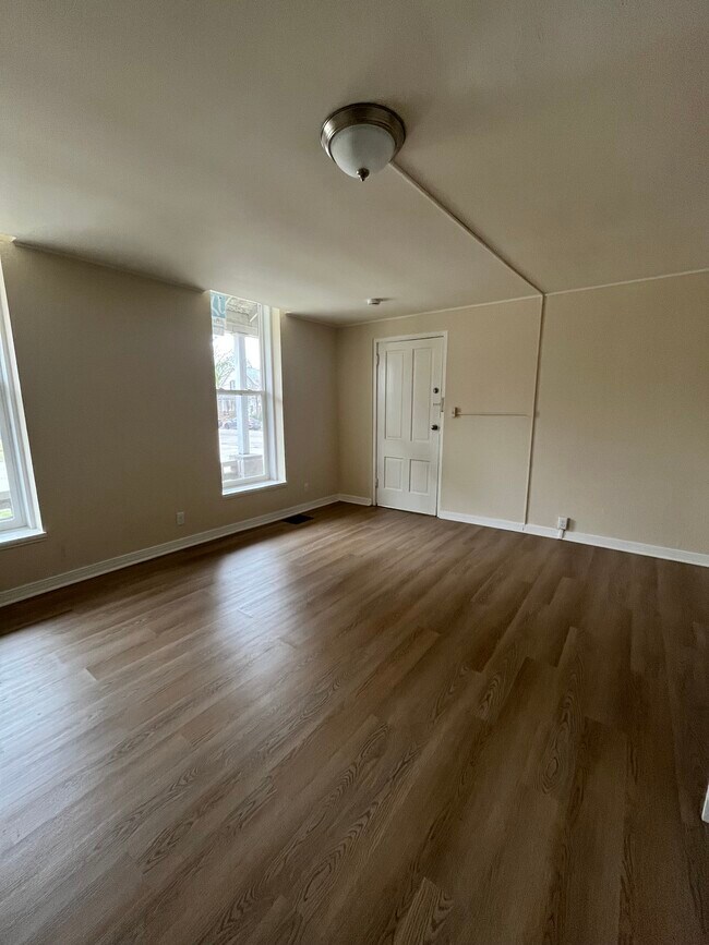 Foto del edificio - 1102 N 10th St