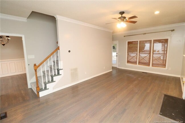 Foto del edificio - 2704 Thurrock Dr