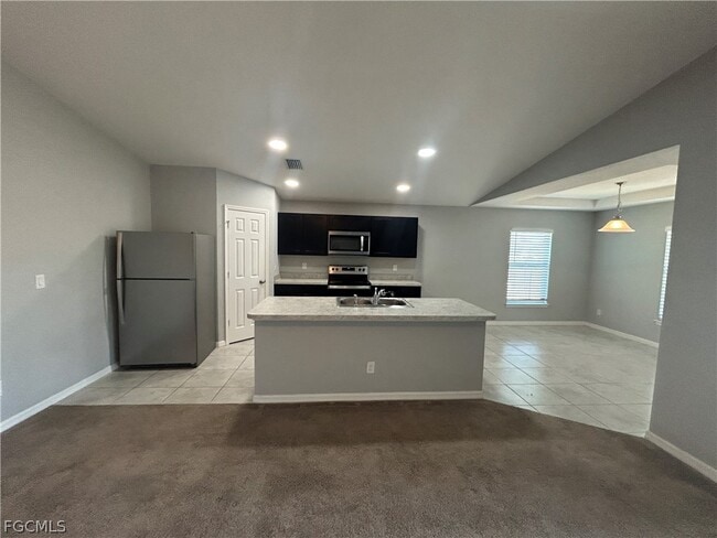 Foto del edificio - 3921 NE 15th Pl