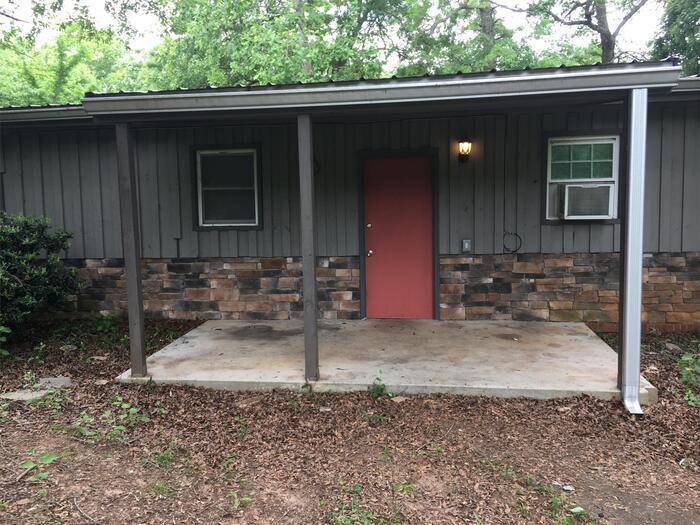 Foto principal - 2405 W Broad St