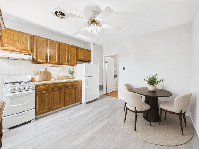 Foto del edificio - 148 N 21st St
