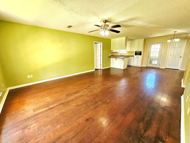 Foto del edificio - 206 Paulk Rd