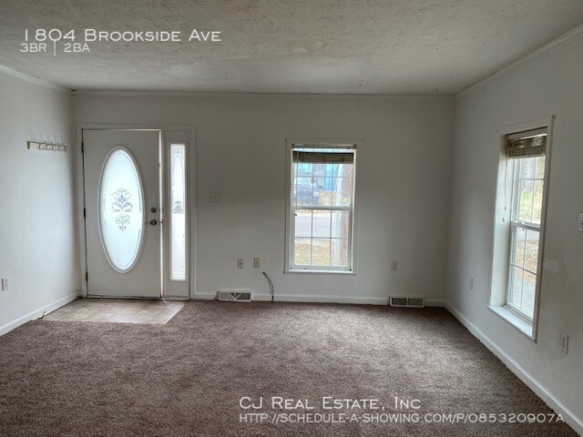 Building Photo - 1804 S Brookside Ave
