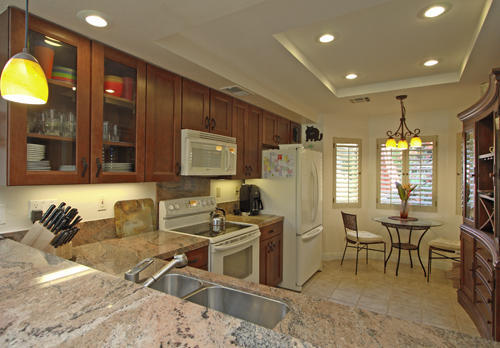 Building Photo - 183 Bouquet Canyon Dr
