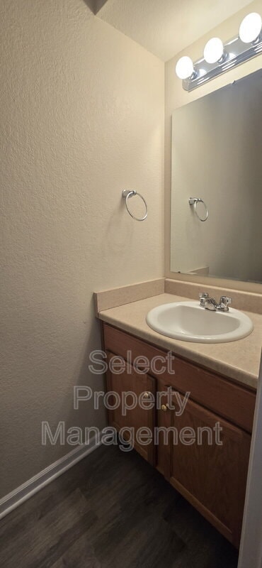 Building Photo - 5446 Evard Rd