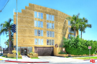 Building Photo - 3600 Bagley Ave Building Photo - 3600 Bagley Ave