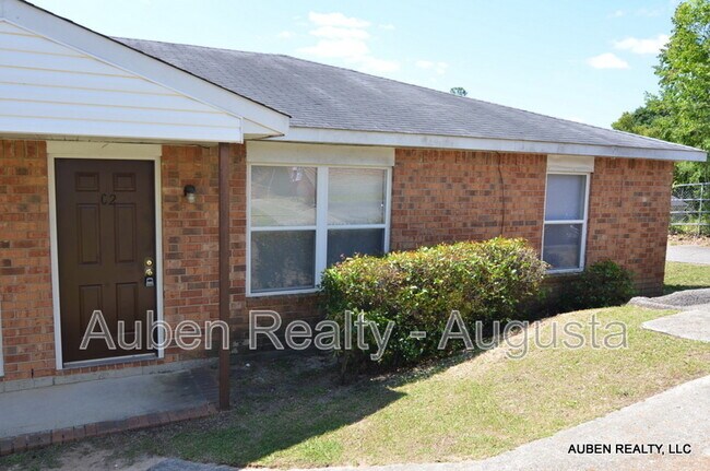 Foto del edificio - 2311 Walden Dr