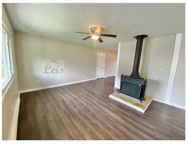 Foto del edificio - 1473 Skylark Dr