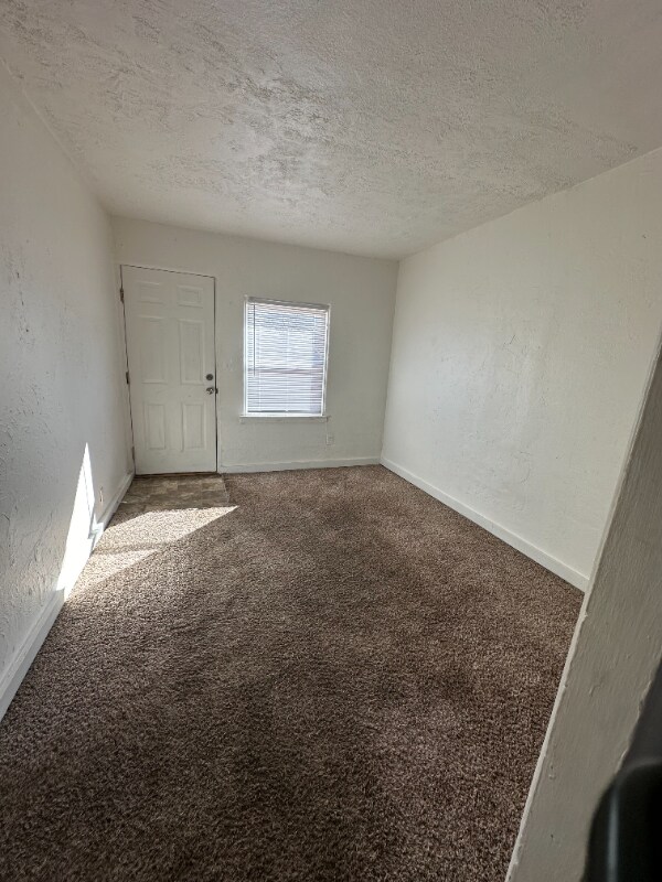 Building Photo - 411 S Santa Fe Ave