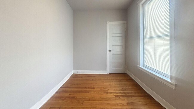 Foto del edificio - Charming 4-BR Traditional Row Home in West Philly