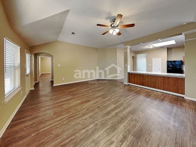 Foto del edificio - 1907 W Welsford Dr