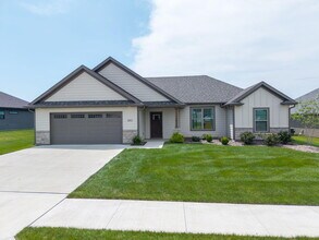 Building Photo - 1017 Spyglass Ct
