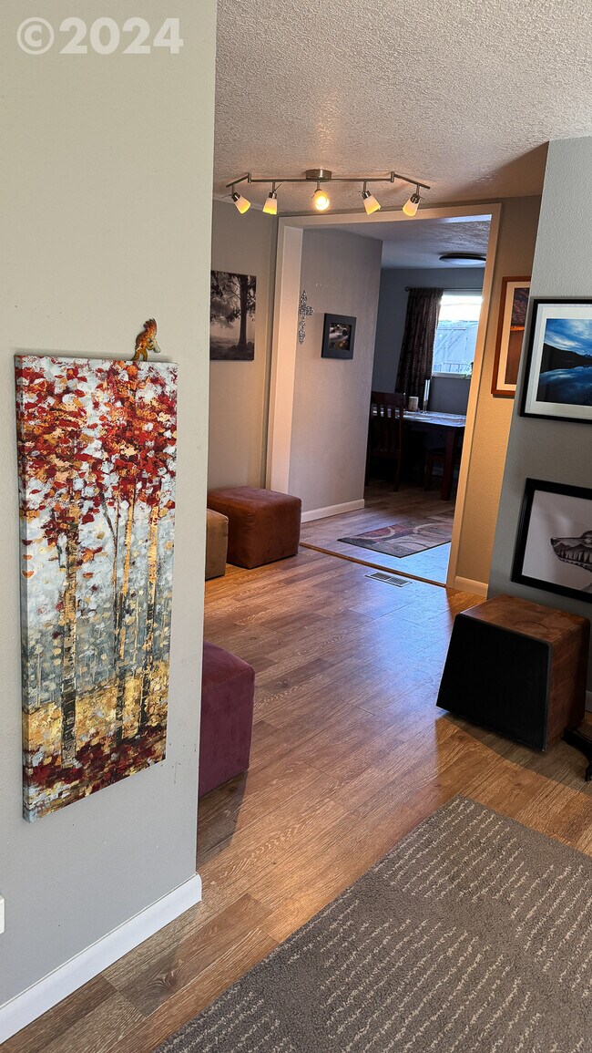 Foto del edificio - 5529 SE 68th Ave