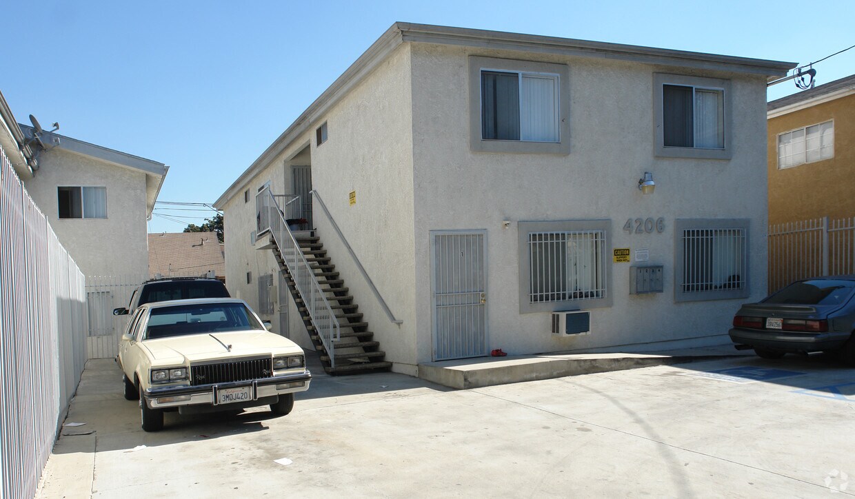 Building Photo - South View