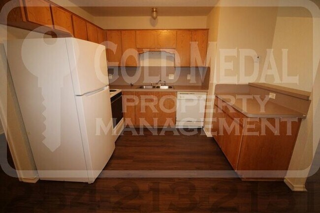 Foto del edificio - 4410 Alan Kent Dr