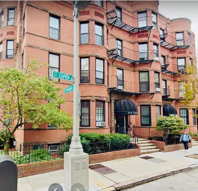 Foto del edificio - Charming 6 bedroom